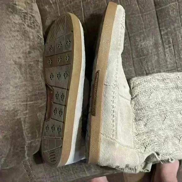 Toms Nepal Suede/Knit Upper Faux Fur Pull On Boots Size 7 - Picture 10 of 10